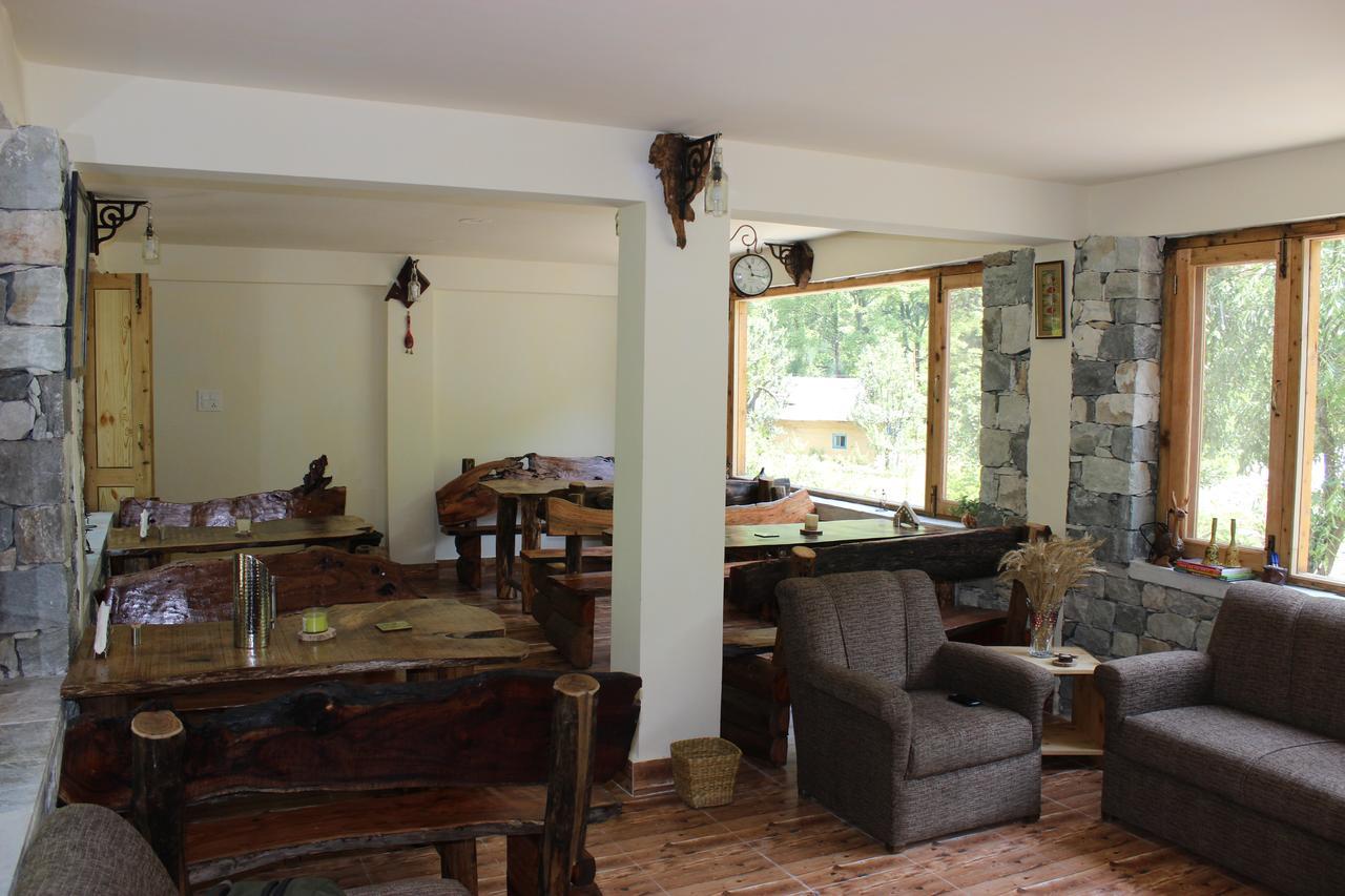 Tirthan Anglers' Retreat Banjār Esterno foto