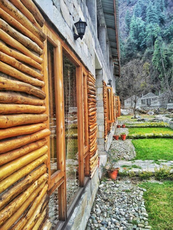 Tirthan Anglers' Retreat Banjār Esterno foto
